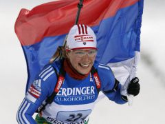 120892.jpgОльга Зайцева принесла России первое золото в Кубке мира по биатлону Спорт биатлон 