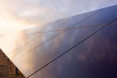 Бурибаевская солнечная электростанция вышла на проектную мощность Хевел 