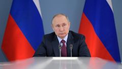 Президент подписал закон об изменениях в пенсионном законодательствеВладимир Путин подписал закон о повышении пенсионного возраста повышение пенсионного возраста 