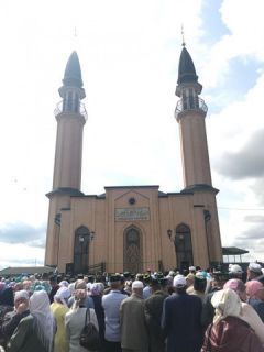 Новая мечеть в Альметьевском районеВ Татарстане к Курбан-байрам открыли две новые мечети и объявили 21 августа выходным днем Курбан-байрам 