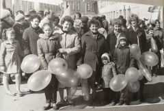 Лидия Чурина с дочкой Жанной, с заместителем Марией Усачевой, бухгалтерами Любовью и Надеждой. 1986 годЧувства, объединяющие поколения