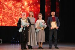 Химики удостоены почетных наград Минпромторга РФХимики удостоены почетных наград Минпромторга РФ Химпром 