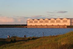 Здание Рыбинской ГЭС (строилась с 1935-го по 1955 год) является памятником архитектуры. Прямиком в XIX век! Путешествуем по России 