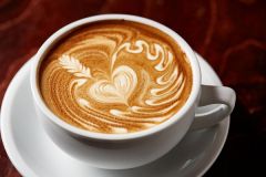 Все же кофе полезен для здоровьяУченые рассказали о том, сколько чашек кофе полезно пить в день кофе наука 