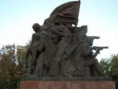 Памятник отважным десантникам в Николаеве. “Прошу дать огонь на меня” Лица Великой Победы Дата 