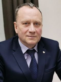 Эмир  БедертдиновЗаместить заграничное сможем —  процесс пошел Чебоксарский экономический форум День Республики-2022 