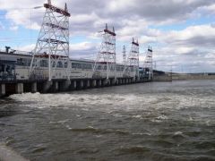 Фото http://www.cheges.rushydro.ruВ половодье ГЭС работает  на полную мощность Чебоксарская ГЭС паводок ОАО «РусГидро» 