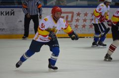 Сергей Мартьянов, представитель команды Кабинета Министров Чувашии.Хоккей на высшем уровне  хоккей 