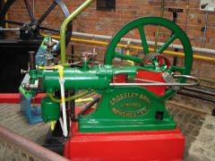 Двигатель Crossley 1884 года. Такой стоял на мельнице Забродиных.Ведомый духом предпринимательства Личность в истории купцы 