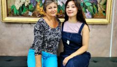 Е. Карнаева и Е. КиргизоваЧебоксарская художница стала студенткой Академии художеств имени Репина поступление в вуз 