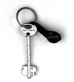 Ключи, один домофонный.Ключи, ключи, ищи — найди Бюро находок 