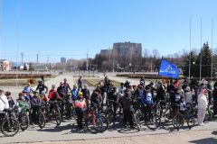 Велосипедисты открыли сезон традиционным пробегом до Шоршел Велодвижение «Солнце на Спицах» 