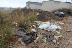 Свалка мусора в овраге по улице Южной продолжает расти.  Пора прекратить потребительски относиться к окружающей среде Круглый стол 