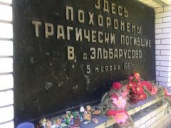 IMG_8634elbarusovo.JPGБратской могиле нужен достойный мемориал, оставшимся в живых — часовня Эльбарусово 