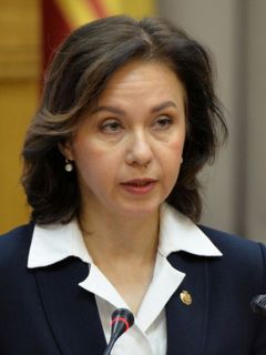Алена ЕЛИЗАРОВА, министр труда и соцзащиты ЧувашииВместе к победе