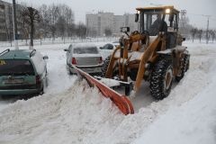 ГИБДД советует водителям быть предельно осторожными снег метель 
