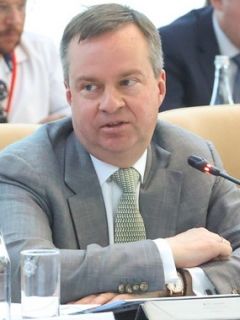 Алексей  МоисеевЗаместить заграничное сможем —  процесс пошел Чебоксарский экономический форум День Республики-2022 