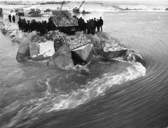 Перекрытие русла Волги. 1980 год.Великие вехи  чувашской гидроэнергетики Чебоксарская ГЭС 