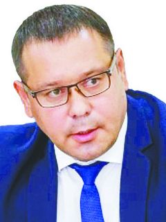 Глава администрации Новочебоксарска Дмитрий ПУЛАТОВДевятая идет по графику
