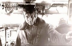 Вячеслав Платонов в кабине ТУ-95РЦ при перелете через Атлантику на Кубу, 1983 г.Под Андреевским стягом День ВМФ 