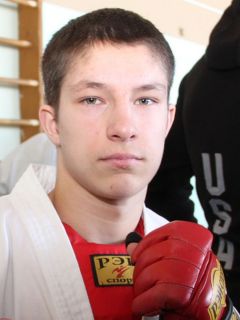 Михаил ДМИТРИЕВ, участник соревнований в весовой категории до 60 кг (14-15 лет)Защитниками не рождаются