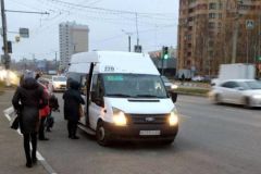 МаршруткаПеревозчики хотели поднять цену за проезд между Чебоксарами и Новочебоксарском до 44 рублей маршрутка 