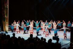 Концерт99-й творческий сезон Чувашского госансамбля песни и танца завершился концертом "С душой к родному народу" Чувашский ансамбль песни и танца 