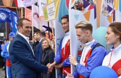 dsc_3170.jpgВ Чебоксарах прошел Парад российского студенчества (фото) Всемирный фестиваль молодёжи и студентов 2017 