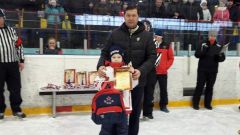 “Сокол-2007” выиграл рождественский турнир в Новочебоксарске хоккей 