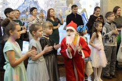 hd_30.jpgСостоялись традиционные новогодние ёлки главы администрации Новочебоксарска Новый год-2019 