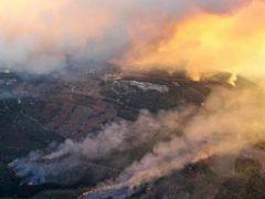 izrail.jpgНа севере Израиля бушуют сильные лесные пожары пожары израиль 