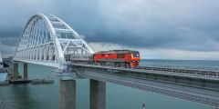 ДвижениеДвижение железнодорожного транспорта через Крымский мост после ЧП возобновили ТАСС 