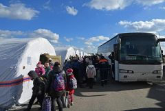 БеженцыГлава Чувашии анонсировал прибытие в республику 22 февраля нескольких сотен беженцев из Донбасса беженцы 