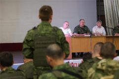 Олег Николаев встретился с добровольцами именного батальона «Атӑл»