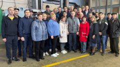 Работники завода65-летний юбилей отмечает чебоксарский завод "Энергозапчасть" Юбилей 
