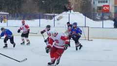 В поселке Опытный прошел уникальный хоккейный турнир памяти Александра Сорокина