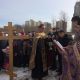 В Новочебоксарске на территории строительства Храма блаженной Ксении Петербургской установили крест 