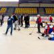 Юные хоккеисты и их родители в День защиты детей провели совместную тренировку