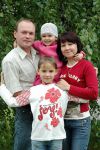 “Молодая семья-2009” — семья Беляевых.  Фото Валерия Бакланова.